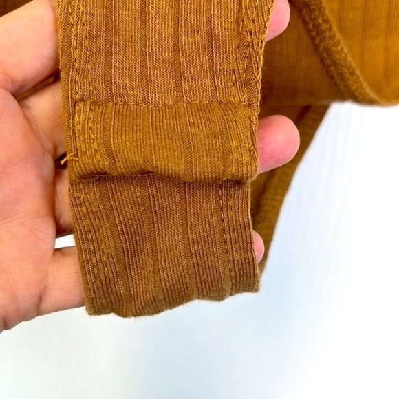 Wild Fable - NWT Ribbed Brown Tie Short Sleeve Bodysuit Size Medium - Picture 11 of 16